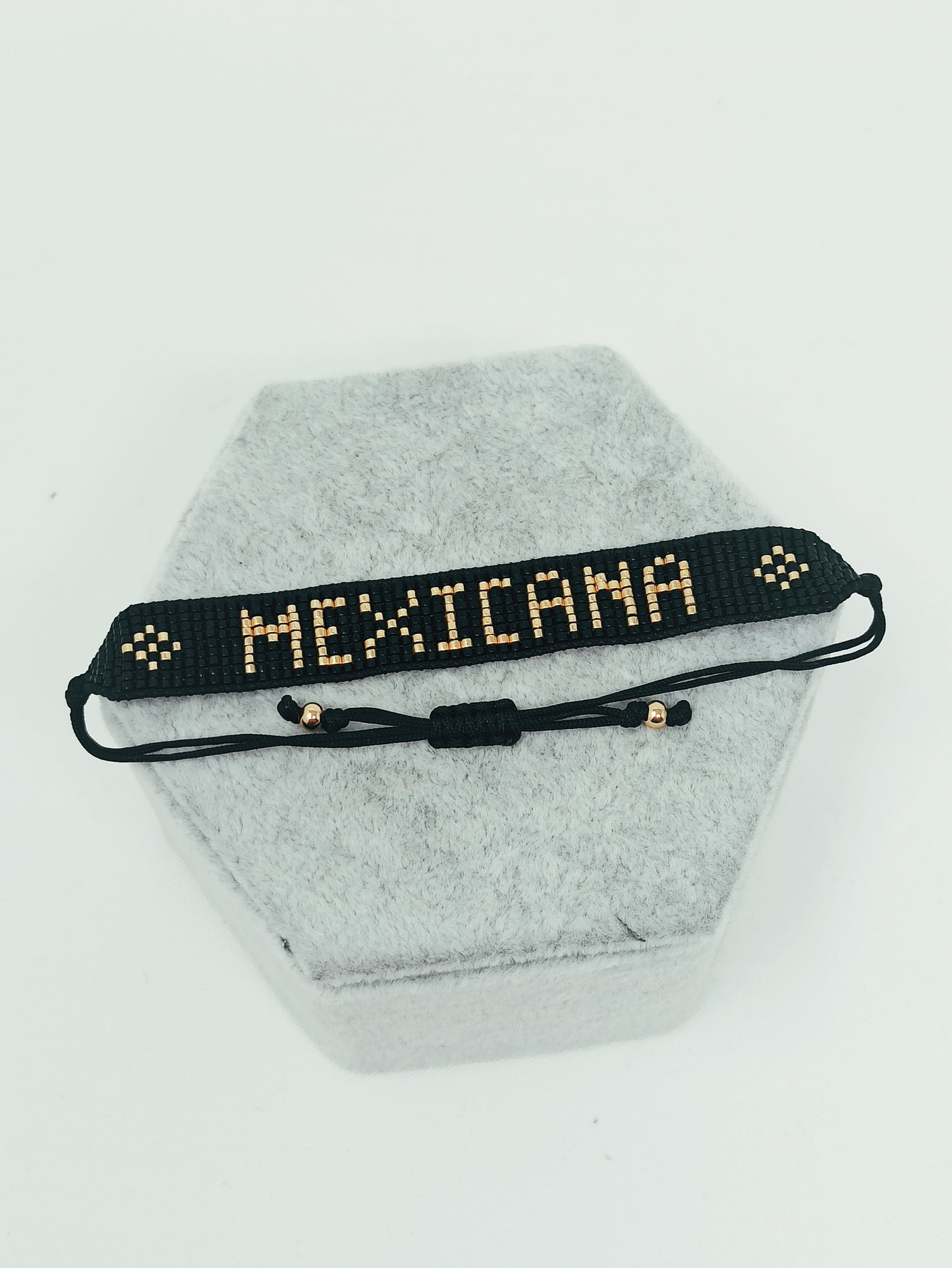 Pulsera Huichola