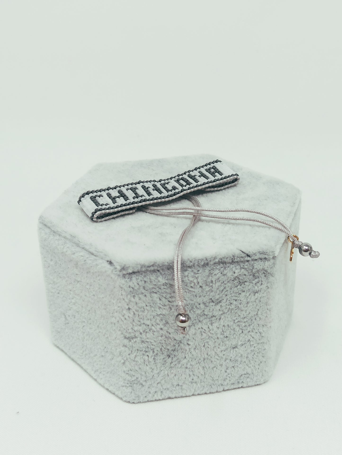 Pulsera Huichola