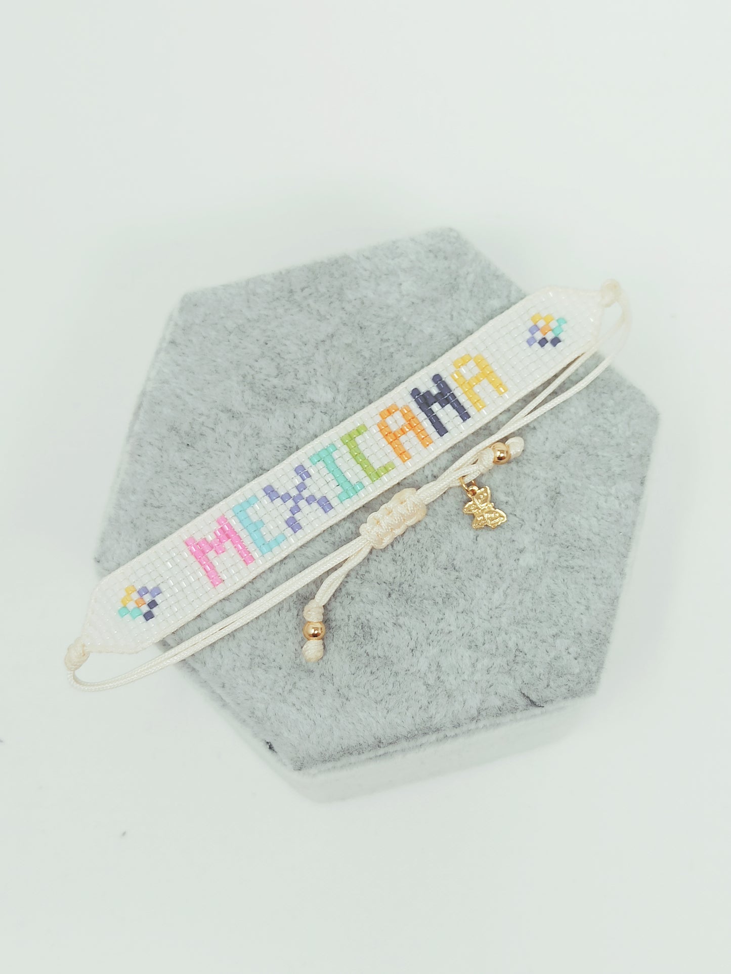 Pulsera Huichola