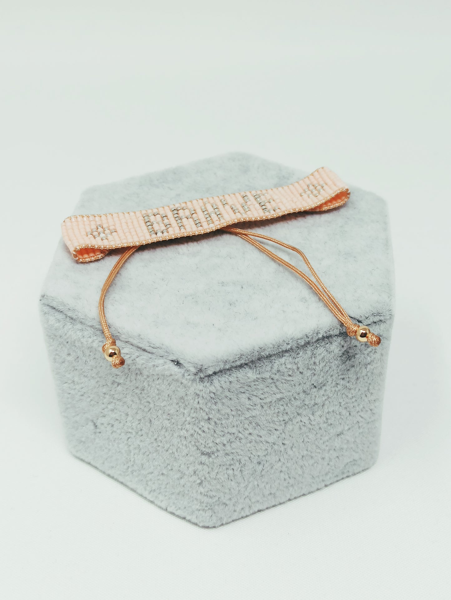 Pulsera Huichola